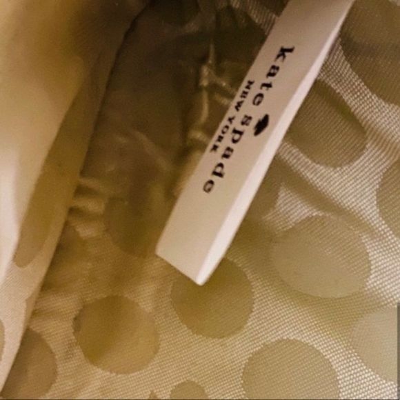 Kate Spade Designer Wristlet Handbag/ Purse - Picture 4 of 5